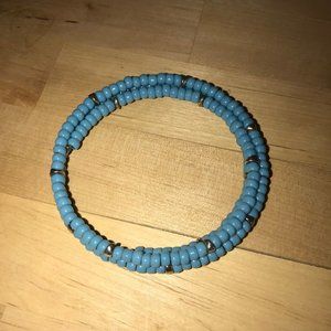💥EUC! Turquoise Bead Wire Bracelet